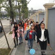 歡慶三八節(jié) 萬安幼兒園老師走進(jìn)文化之旅