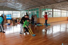 天府幼兒園組織教職工參與趣味運動會